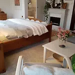 Gościnne Magnolia 5* Serock