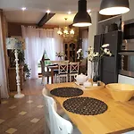 Gościnne Magnolia Nocleg ze śniadaniem Serock