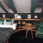Gościnne Magnolia Nocleg ze śniadaniem 5*