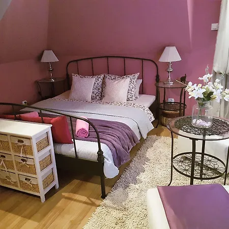 Dom Z Sauna I Jacuzzi- Na Wylacznosc Lub B&B 세로크