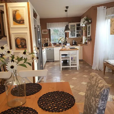 Dom Z Sauna I Jacuzzi- Na Wylacznosc Lub B&B 세로크