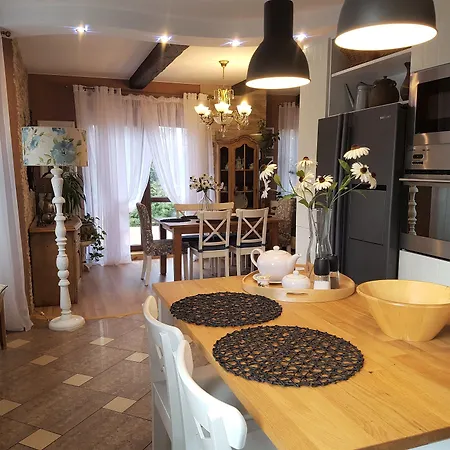 Dom Z Sauna I Jacuzzi- Na Wylacznosc Lub Bed & Breakfast Serock