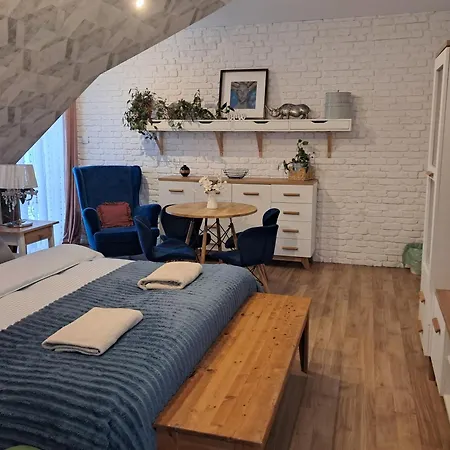 Dom Z Sauna I Jacuzzi- Na Wylacznosc Lub Pokoje 5* Serock